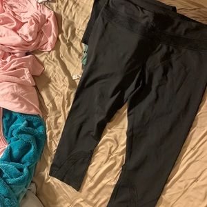 Lululemon capri leggings